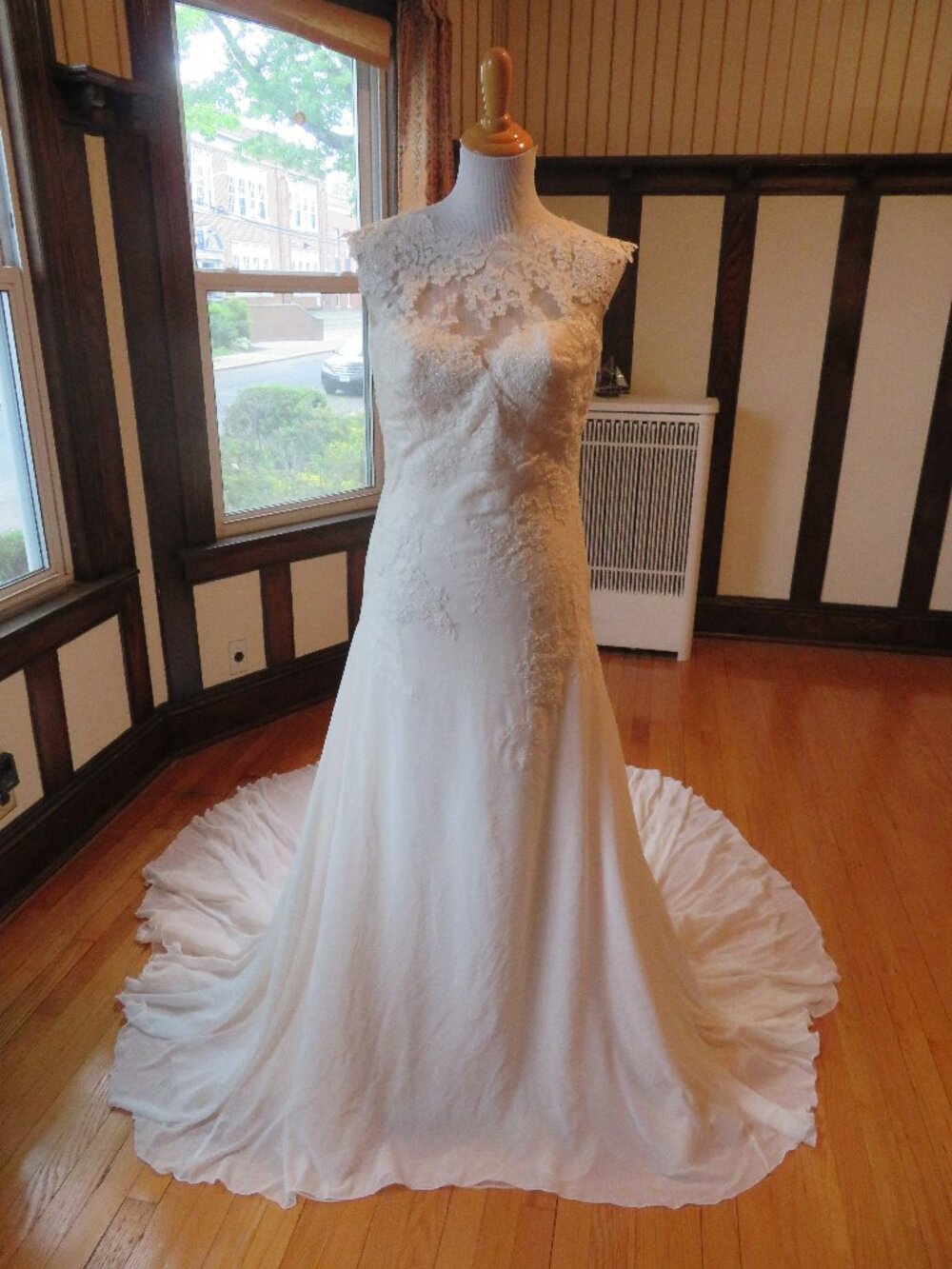 NWT San Patrick by Pronovias A-Line Wedding Dress